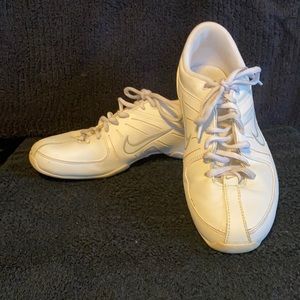 Nike cheer shoes